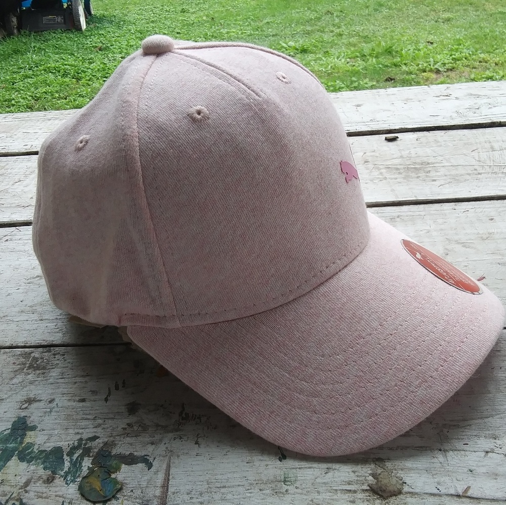 Soft pink cap